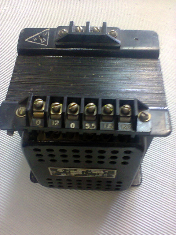 Трансформатор тока ТБС2-0,25 220/12